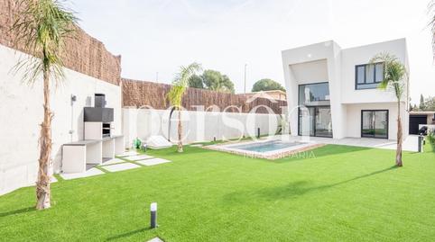 Foto 2 de Casa o chalet de alquiler en San Antonio de Benagéber, Valencia