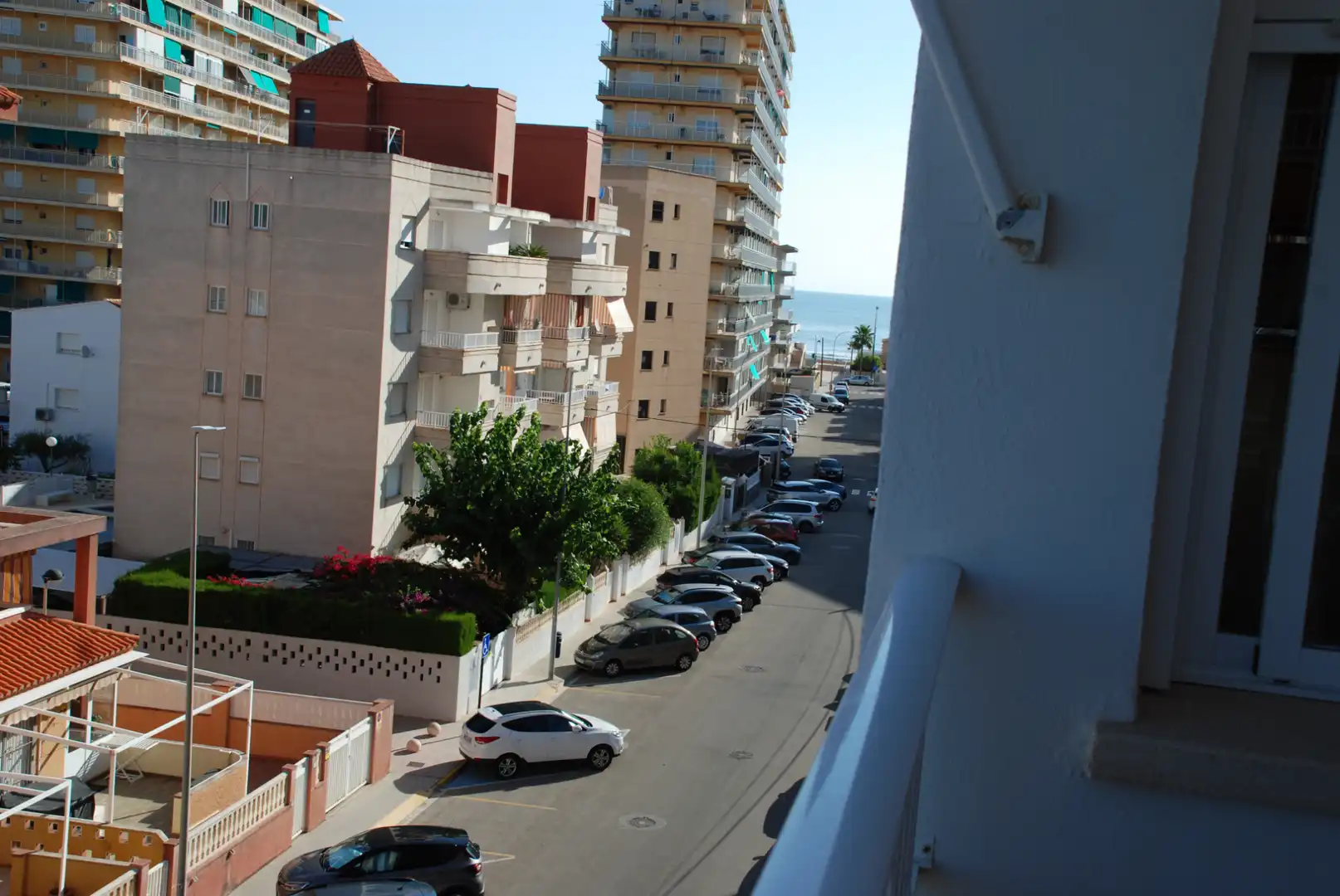 Vista exterior de Apartament en venda en Miramar amb Calefacció, Terrassa i Moblat