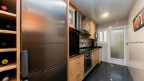 Kitchen of Flat for sale in Sant Boi de Llobregat  with Heating, Parquet flooring and Oven