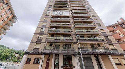 Amplio Piso De 3 Dormitorios y 2 Baños Con Amplio Balcón y Ascensor Cota Cero En Zona San Miguel