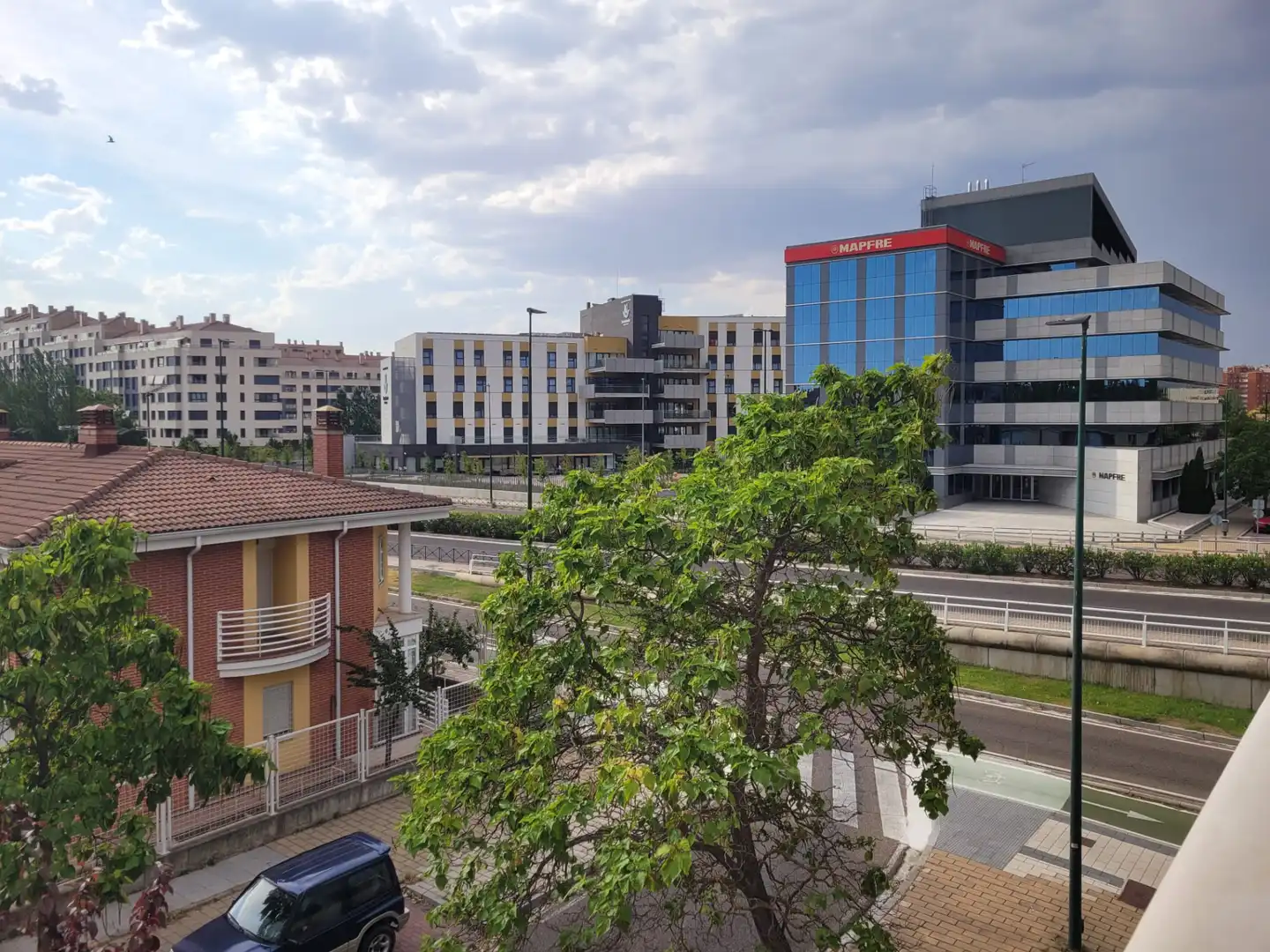 Vista exterior de Pis en venda en Valladolid amb Terrassa i Traster