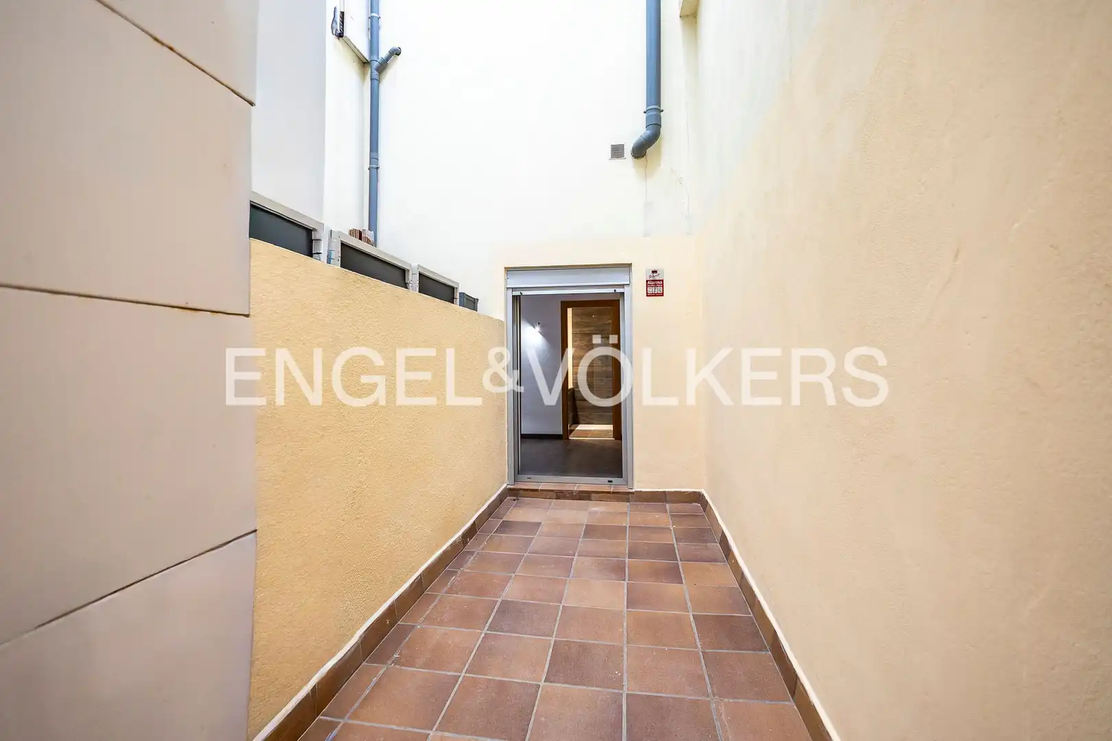 Apartments for sale in Sant Cugat del Vallès  with Air Conditioner, Heating and Private garden