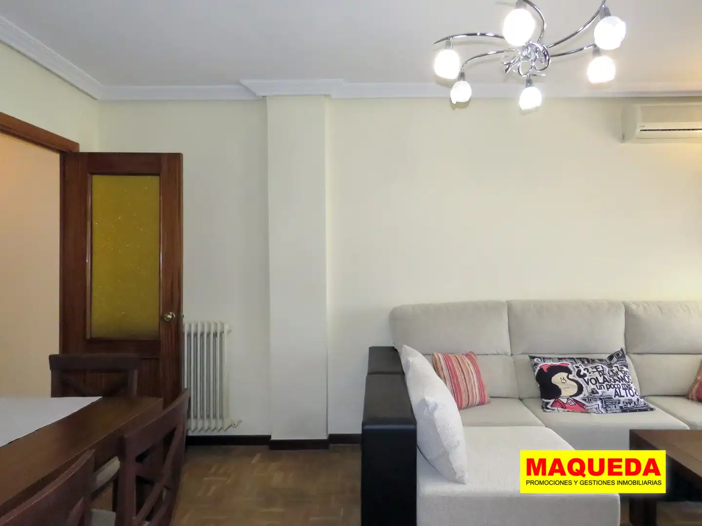 Sala de estar de Piso en venta en Alcorcón con Aire acondicionado, Calefacción y Parquet