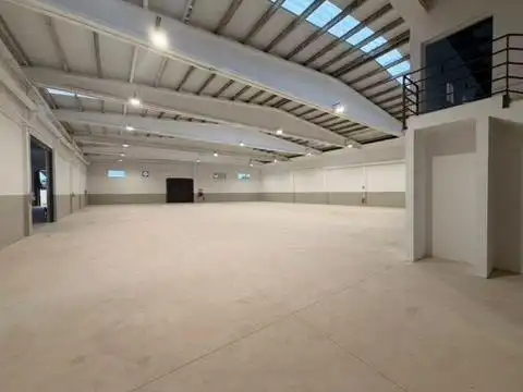 Nave industrielle à louer à Llevant, imagen 2