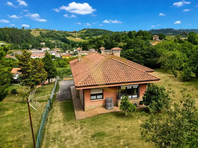 Vista exterior de Casa o chalet en venta en Gijón  con Calefacción, Jardín privado y Terraza