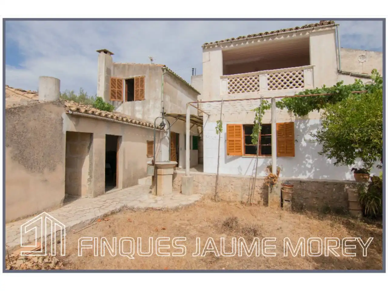 Vista exterior de Casa o xalet en venda en Selva amb Jardí privat i Terrassa