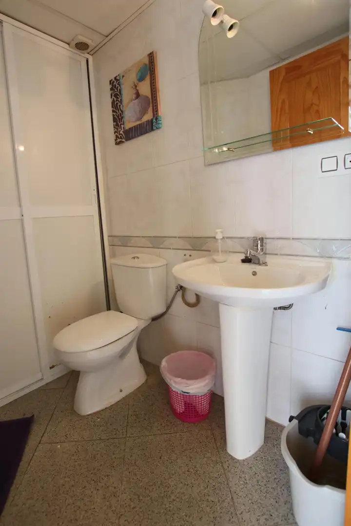 Badezimmer von Geschaftsraum zur Miete in Montijo