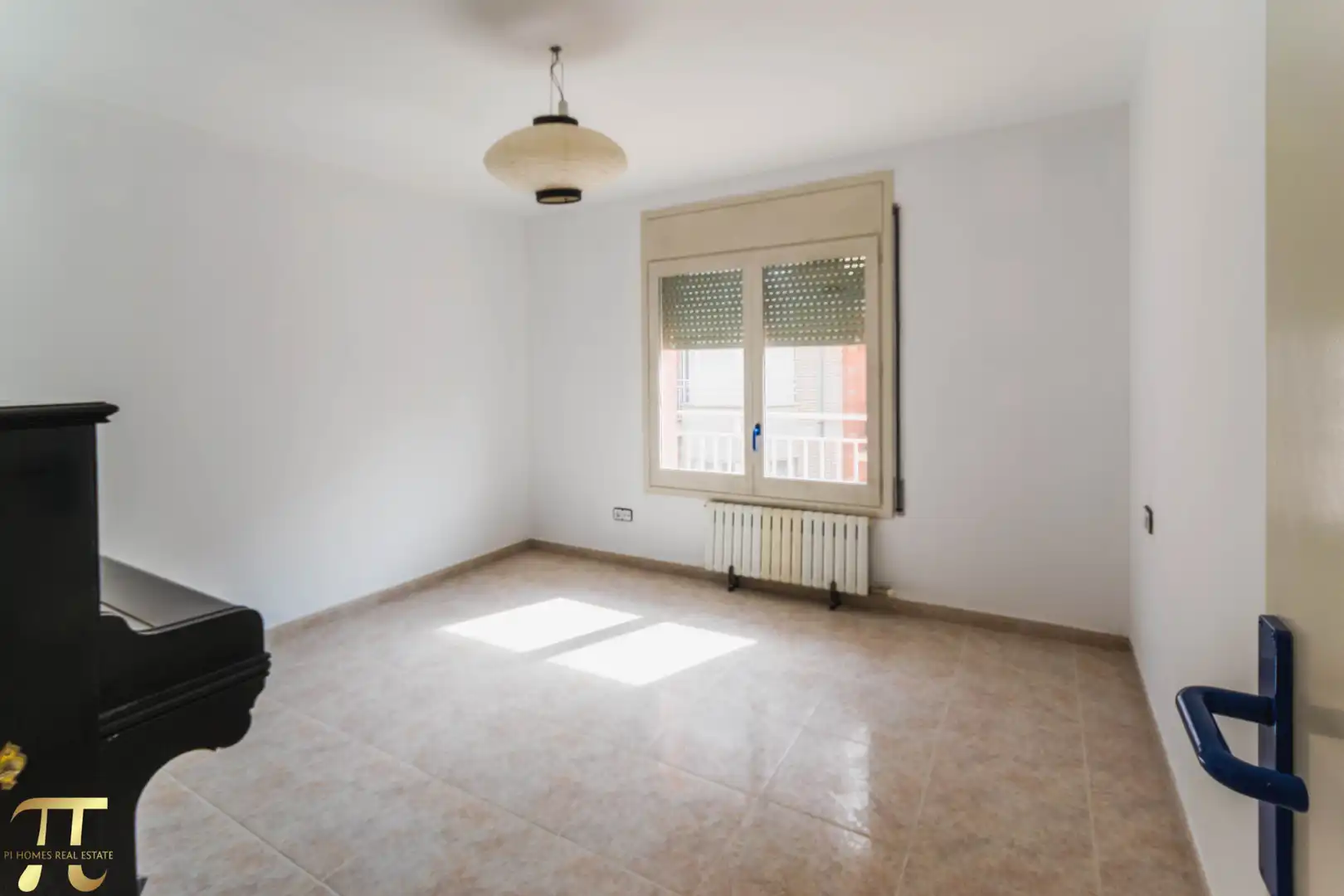 Living room of Duplexes for sale in Berga  with Terrace and Storage room