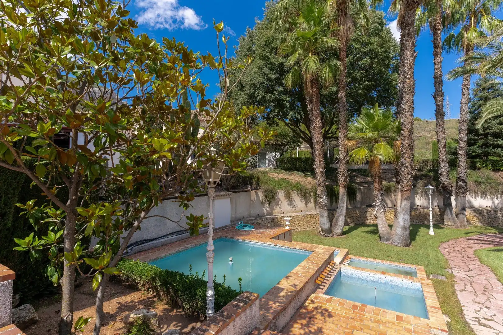 Houses for sale in N/A, -1, Eixample