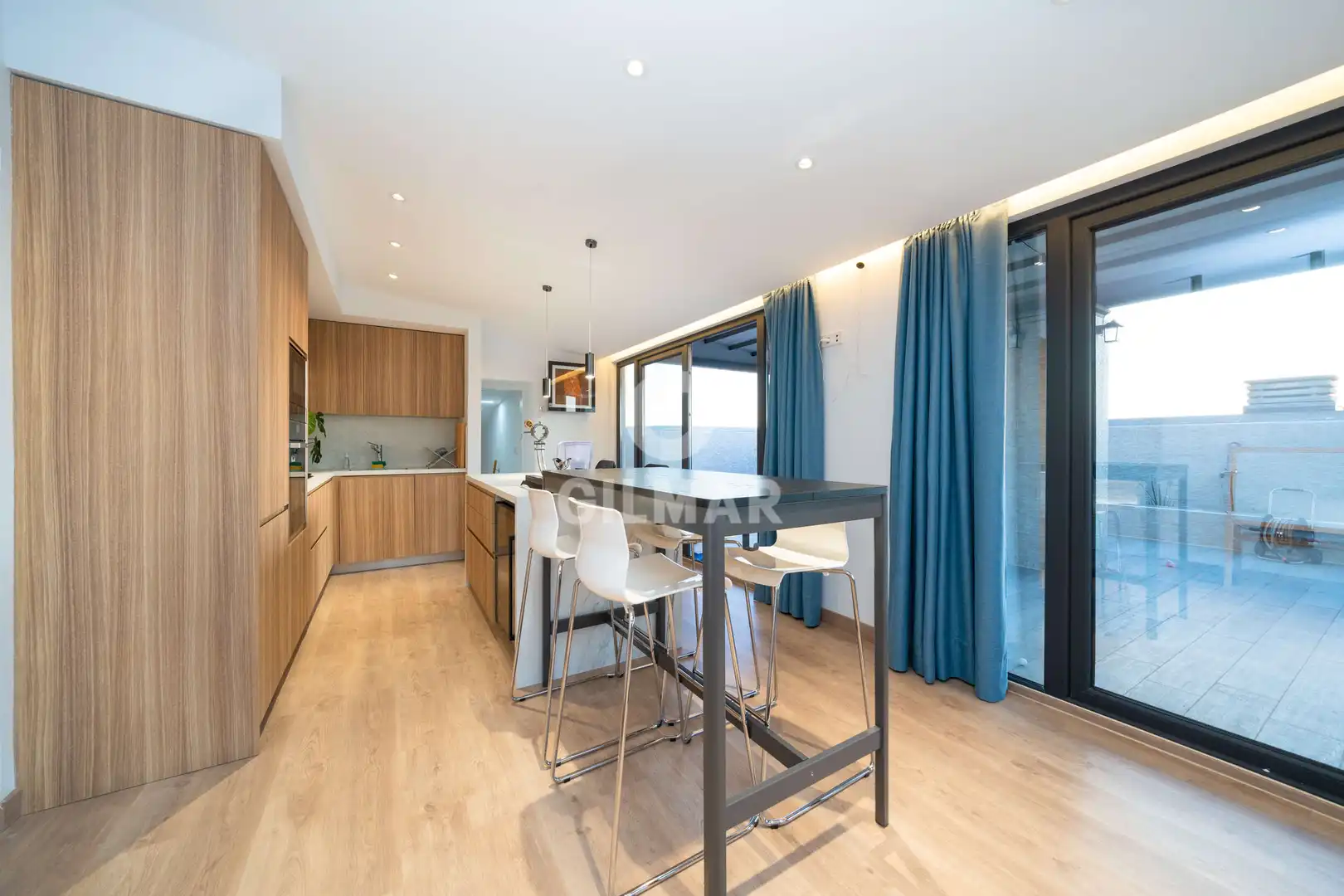 Cocina de Dúplex en venta en Madrid con Calefacción, Jardín privado y Trastero