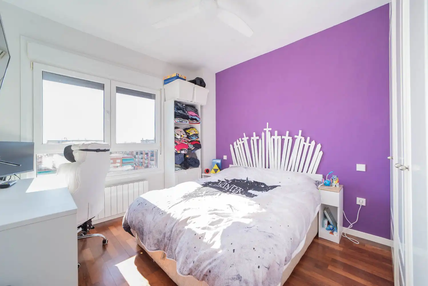 Schlafzimmer von Dachboden zum Verkauf in Móstoles mit Möbliert