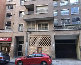 Exterior view of Flat for sale in  Huesca Capital