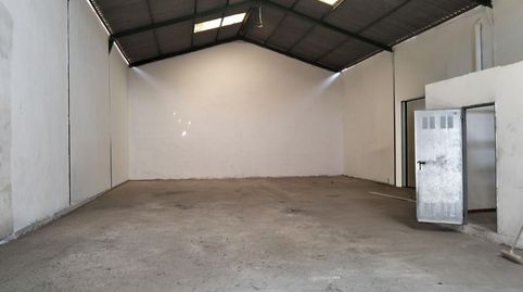 Foto 3 von Fabrikhallen zur Miete in La Paz, Alcalá de Guadaira