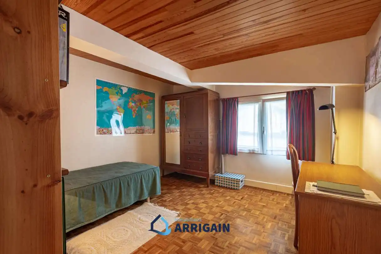 Habitación de Dúplex en venta en Donostia - San Sebastián  con Calefacción, Jardín privado y Terraza