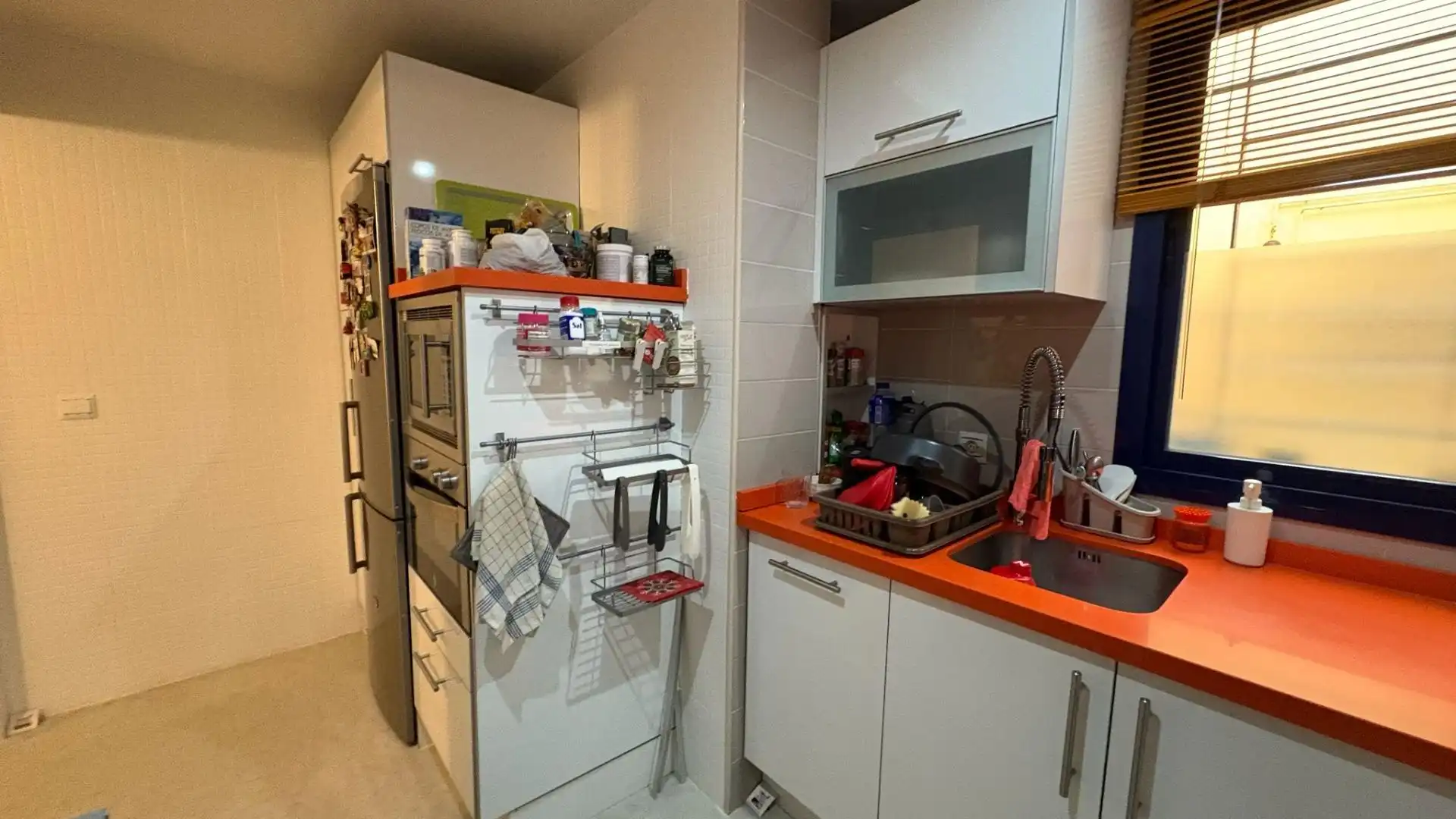 Cocina de Piso en venta en Torremolinos con Aire acondicionado, Balcón y Piscina comunitaria