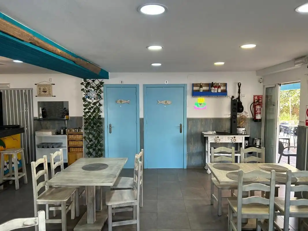 Local en venda en Dénia amb Terrassa i Moblat
