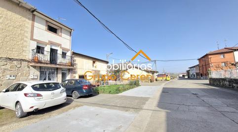 Foto 2 de Casa adosada en venta en Herramélluri, La Rioja