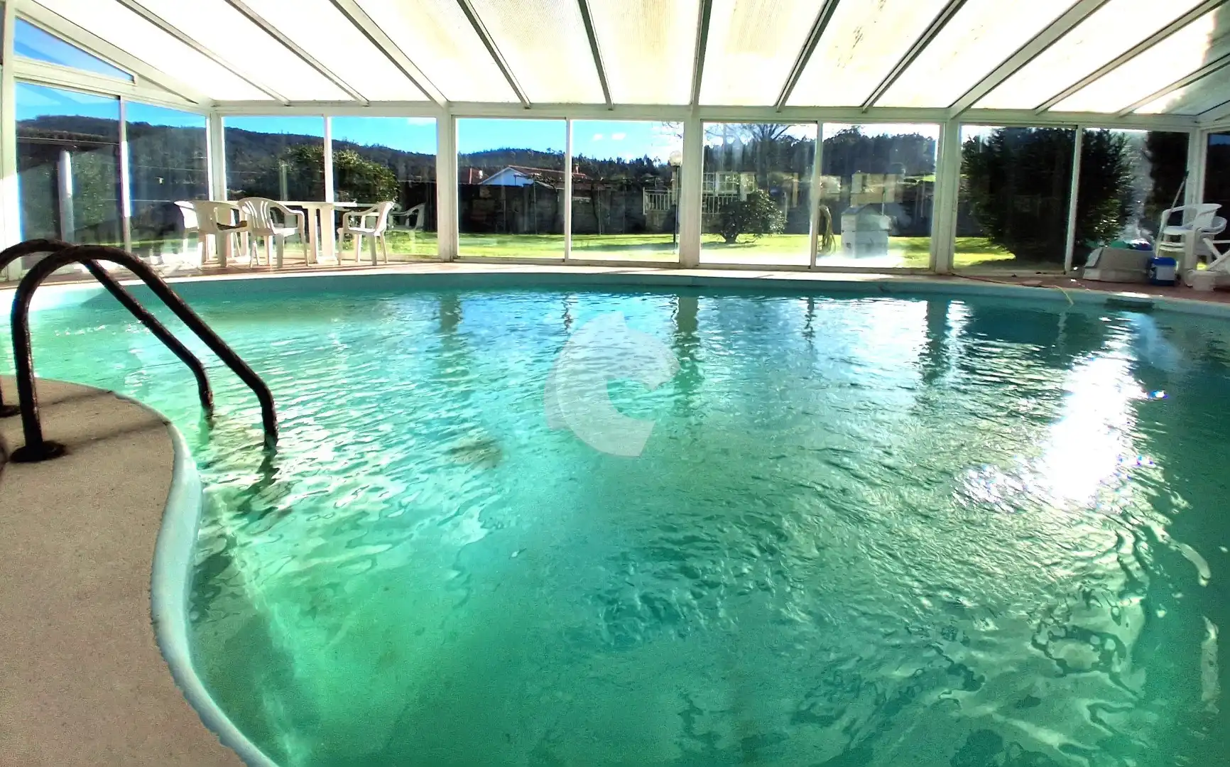 Piscina de Casa o xalet en venda en Abegondo amb Jardí privat i Traster