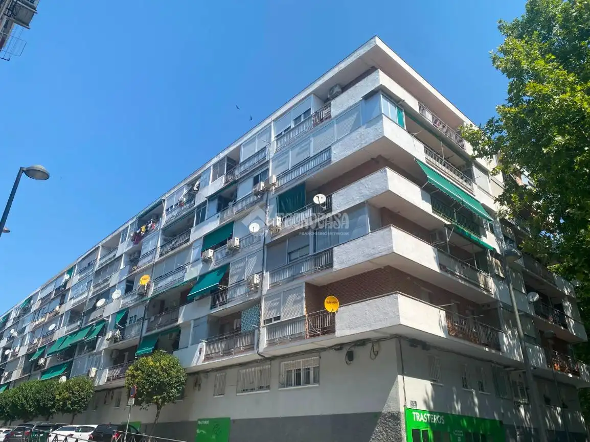 Vista exterior de Pis en venda en Getafe amb Terrassa