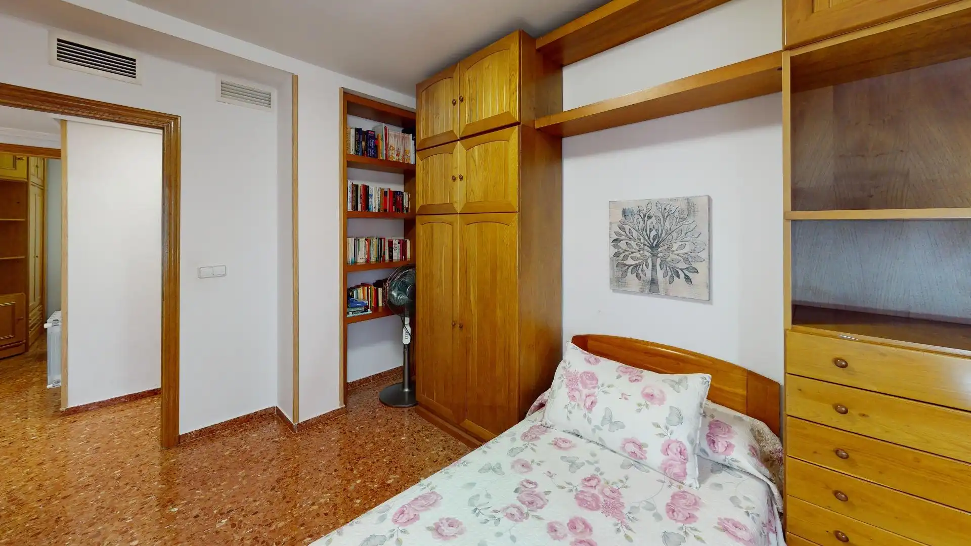 Habitación de Piso en venta en Valencia con Aire acondicionado, Calefacción y Balcón