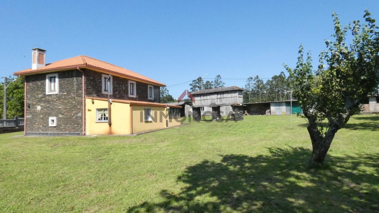 Casa o xalet de lloguer en Valdoviño amb Jardí privat i Moblat
