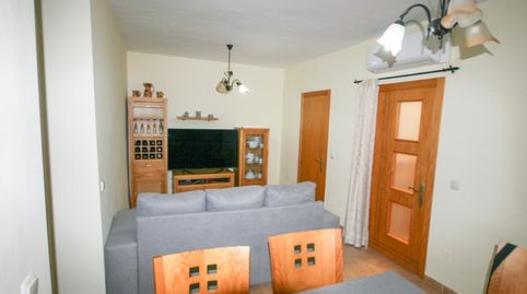 Foto 5 de Casa adosada en venta en Calle Morales, Coín, Málaga