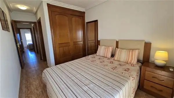 Habitación de Apartamento en venta en La Manga del Mar Menor con Aire acondicionado, Calefacción y Terraza