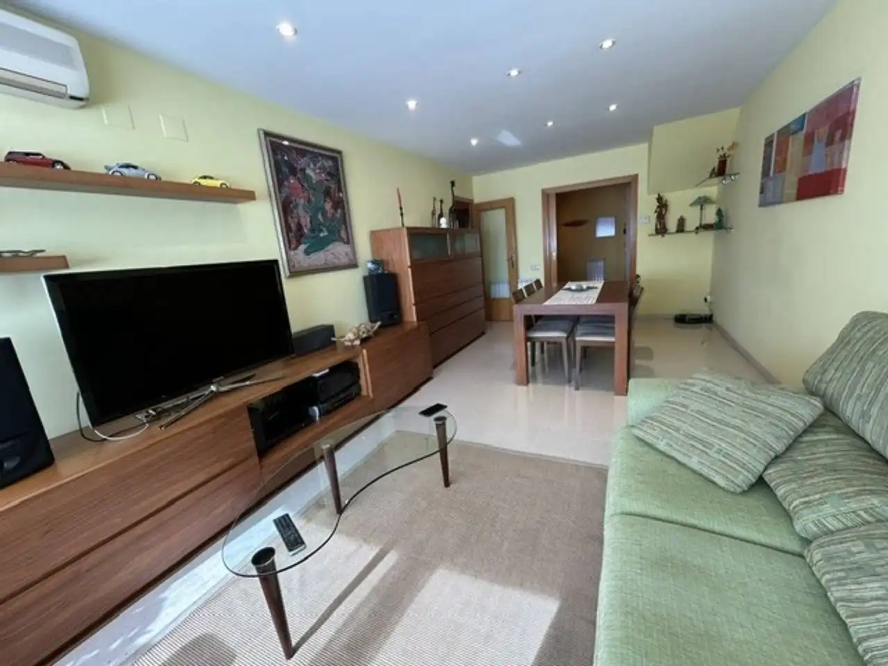 Living room of Flat for sale in Terrassa  with Air Conditioner, Heating and Terrace