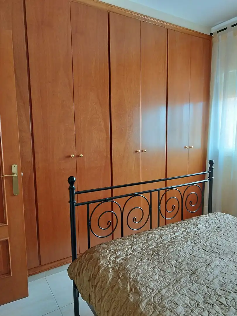 Habitación de Casa o chalet en venta en Riudellots de la Selva con Aire acondicionado, Calefacción y Jardín privado