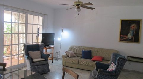 Foto 2 de Casa adosada en venta en Los Boliches, Fuengirola