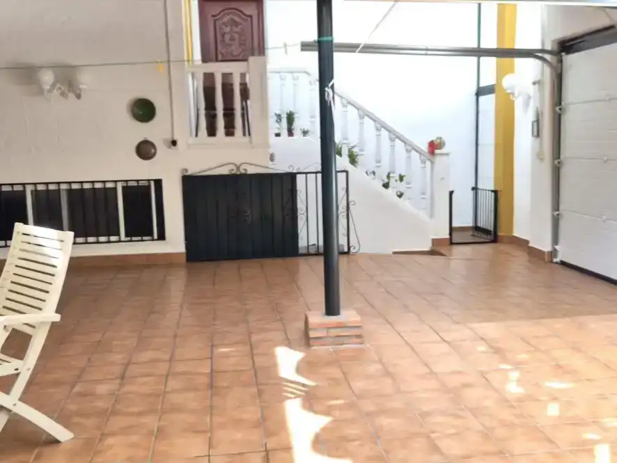 Casa adosada en venda en Albolote amb Balcó