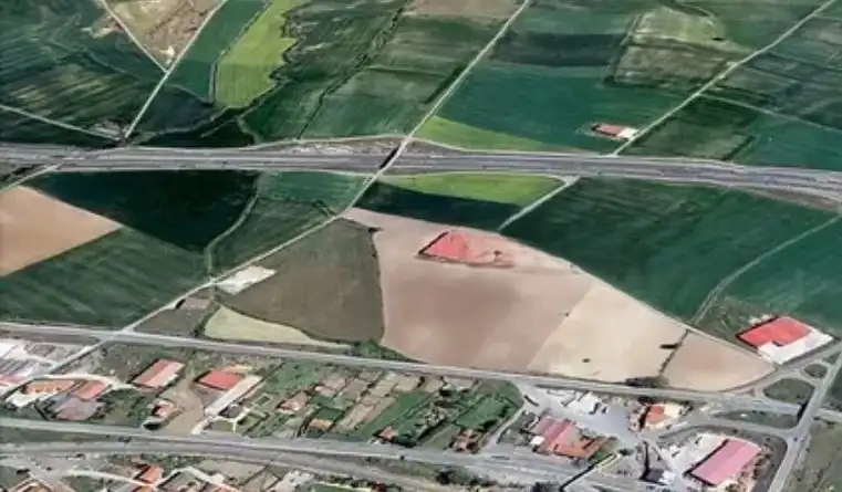 Industriegrundstück zum Verkauf in N-I 10, imagen 6