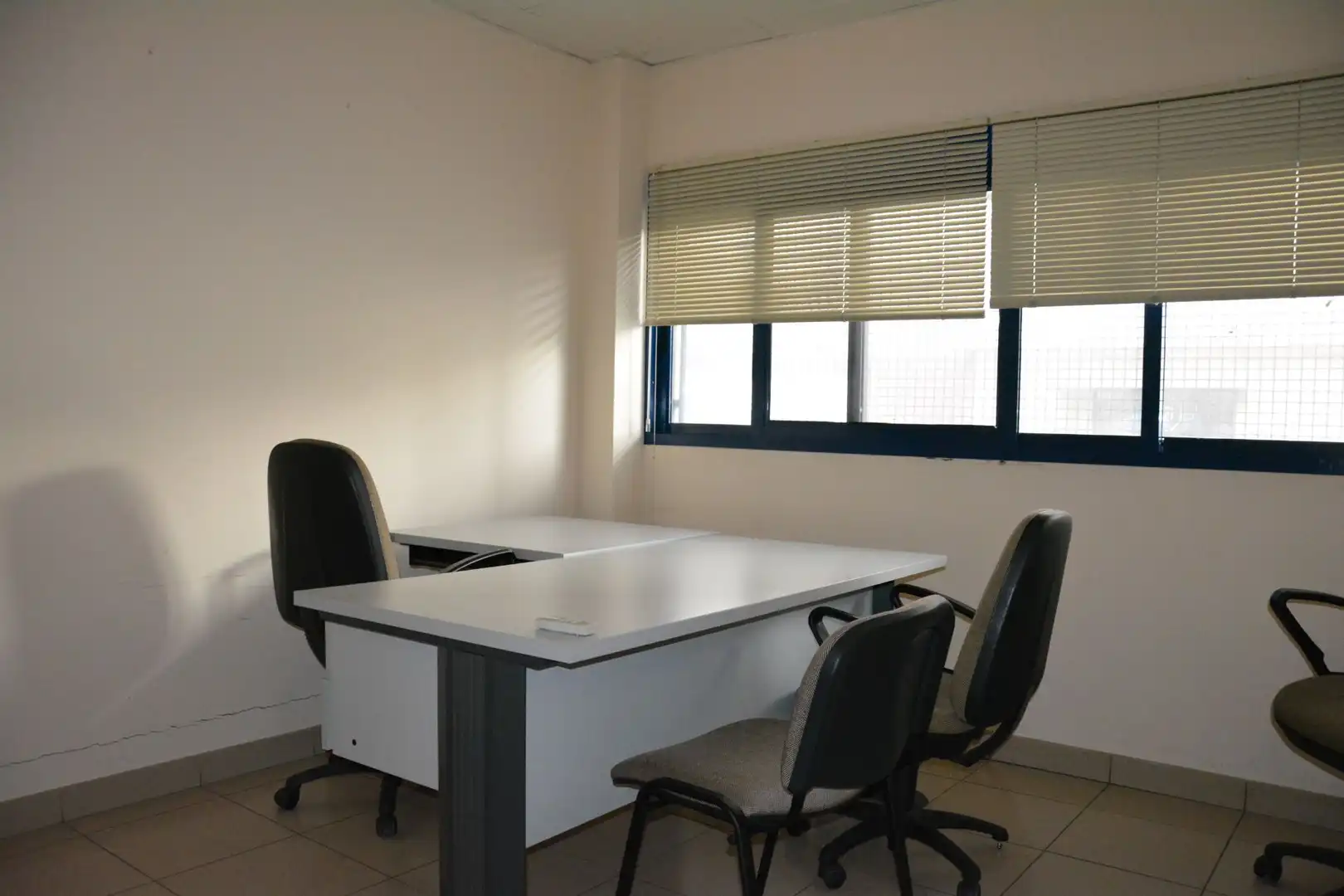 Business premises for sale in Profesor Tierno Galván, imagen 7