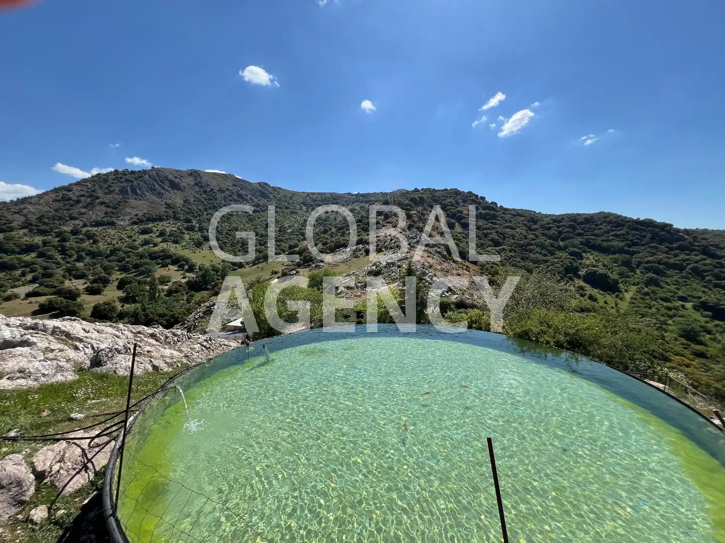 Piscina de Terreny en venda en Jaén