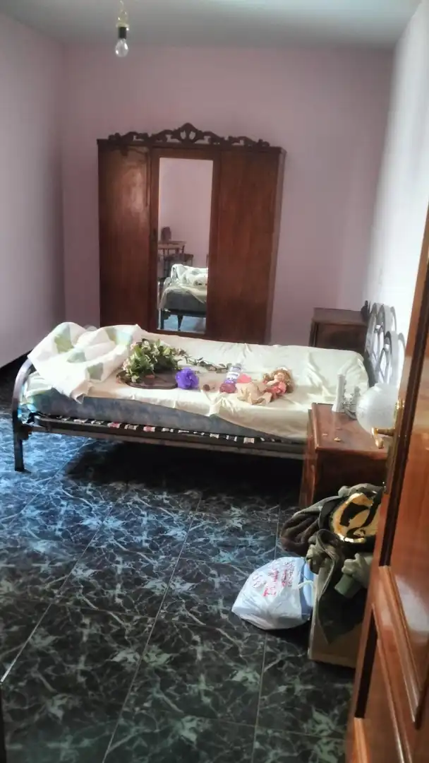 Dormitori de Casa o xalet en venda en Castillo de Locubín amb Traster