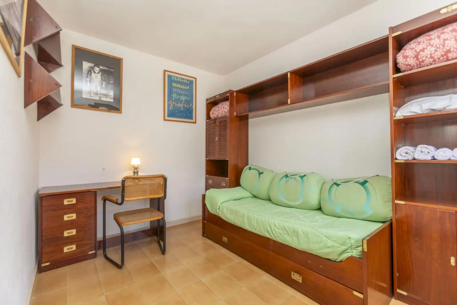 Schlafzimmer von Einfamilien-Reihenhaus zum Verkauf in Palafrugell mit Heizung, Terrasse und Abstellraum