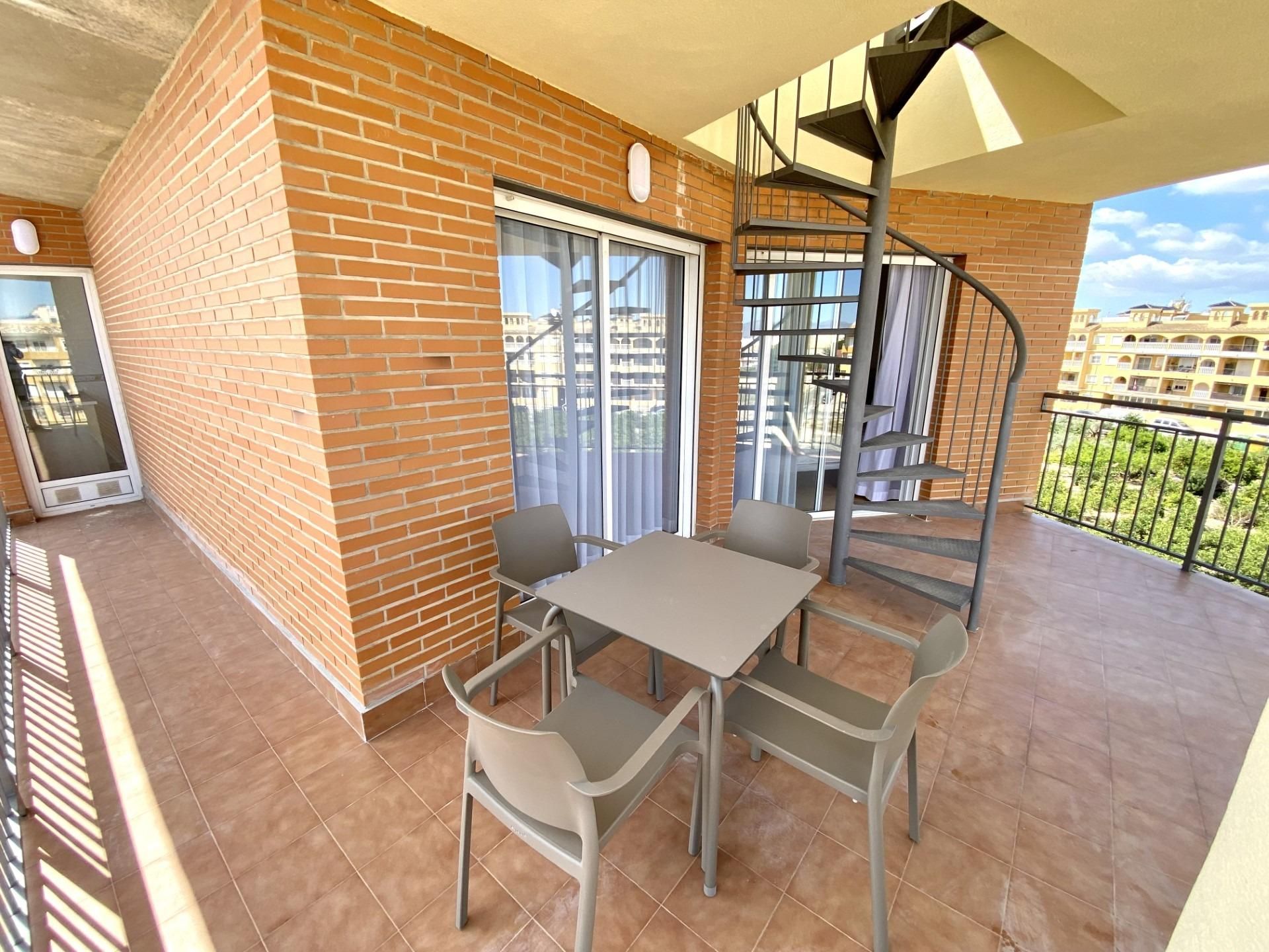 Attic to rent in Almoradí