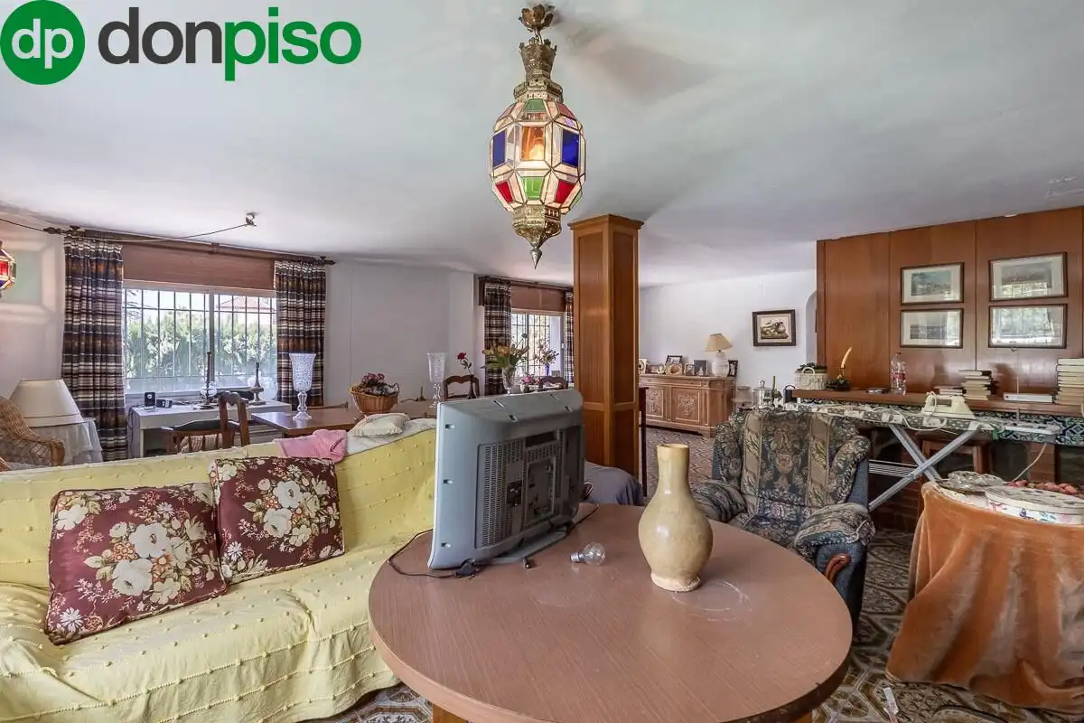 House with pool for sale in Calle GERANEO, imagen 41