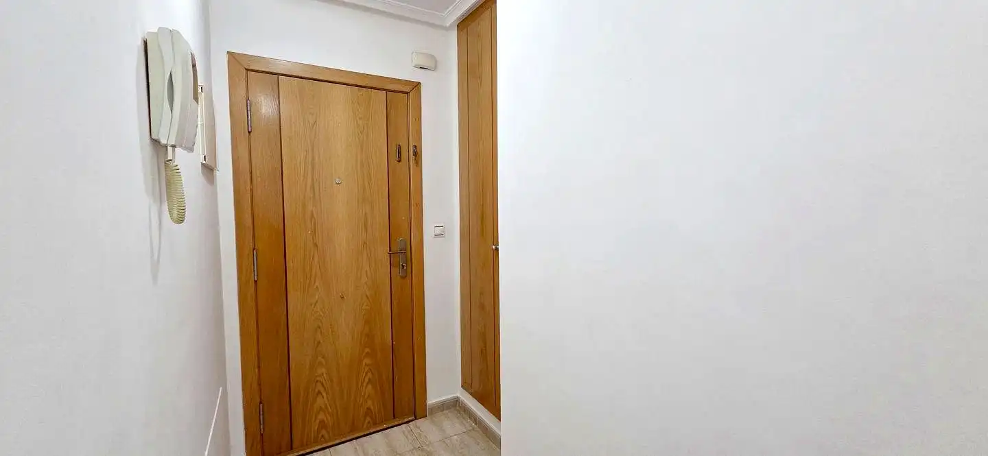 Piso en venta en Almoradí con Balcón y Piscina comunitaria