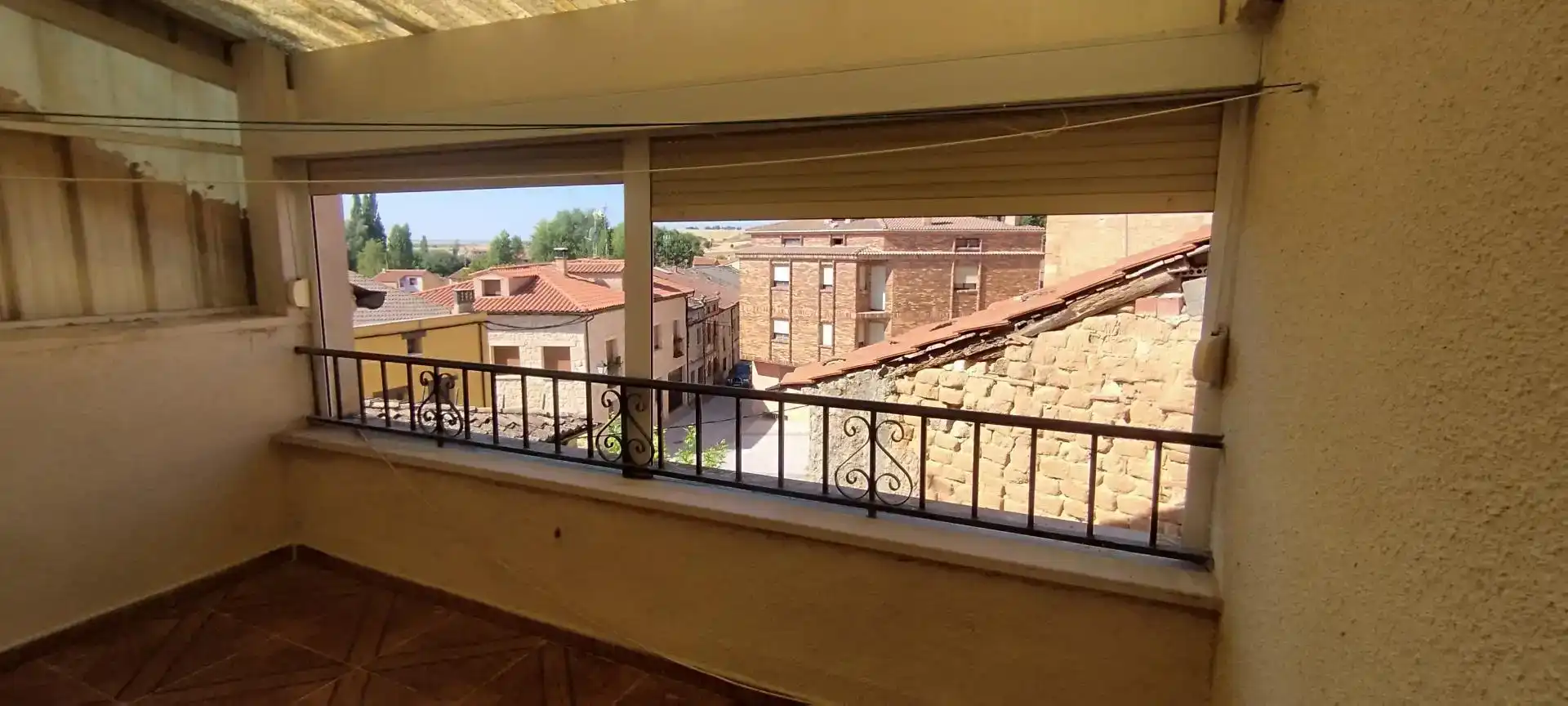 Terrassa de Pis en venda en Arandilla amb Moblat i Microones