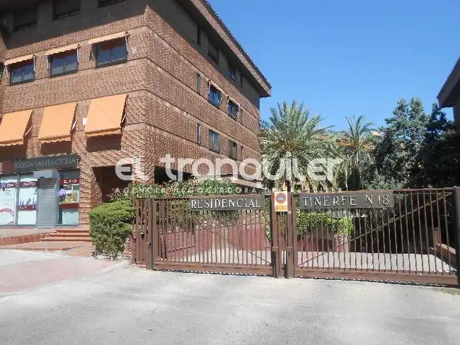 Vista exterior de Pis de lloguer en Pozuelo de Alarcón amb Aire condicionat, Parquet i Terrassa