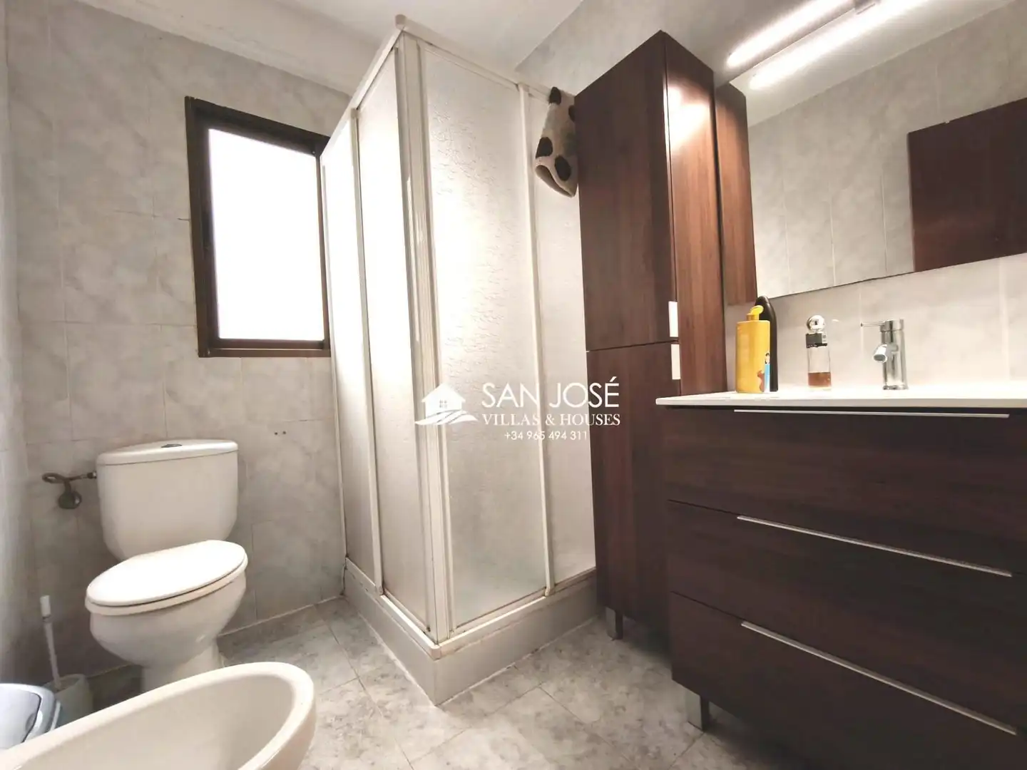 Bathroom of Flat for sale in Aspe  with Furnished and Balcony