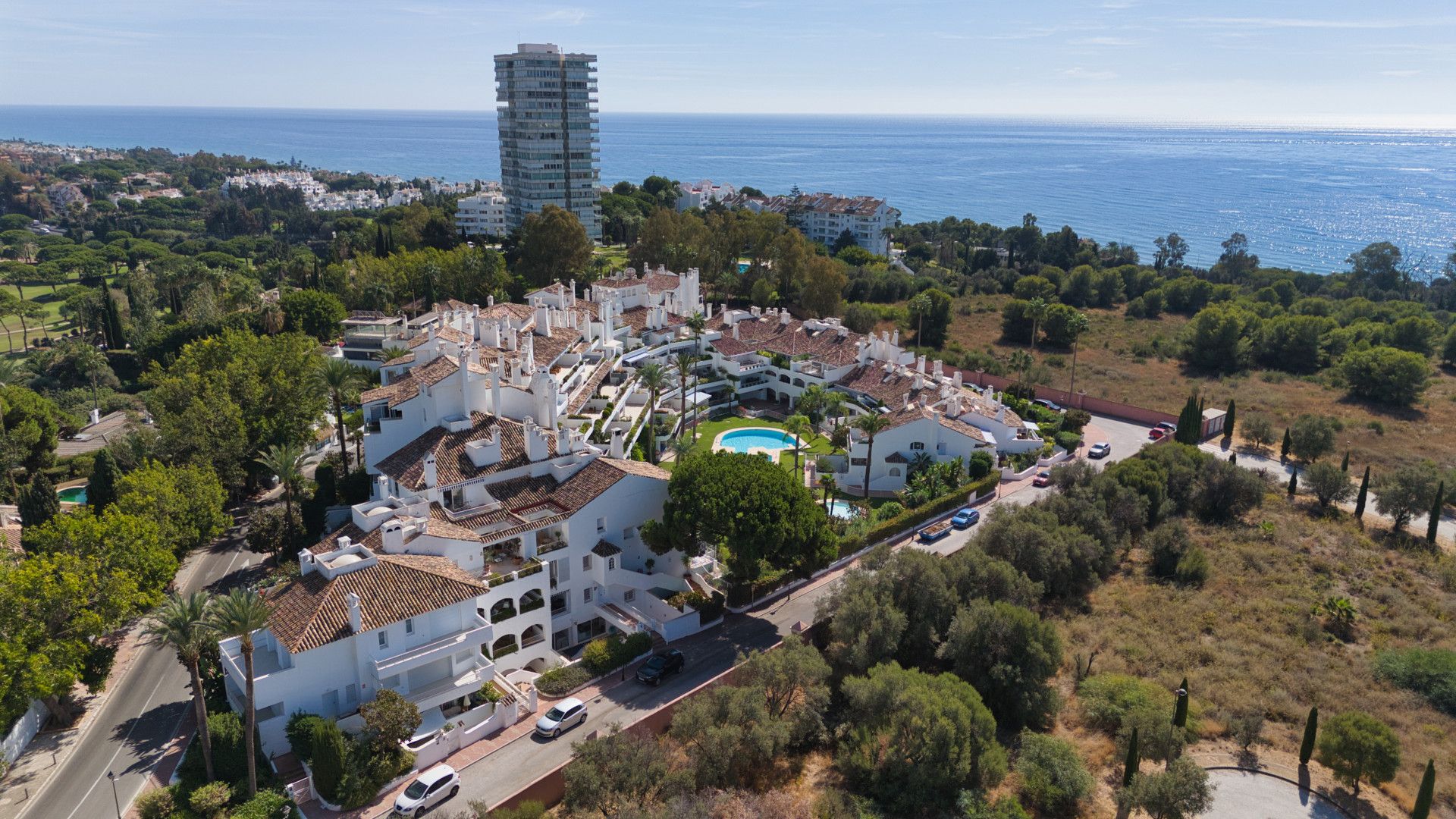 Exterior view of Duplex for sale in Marbella  with Air Conditioner, Heating and Terrace