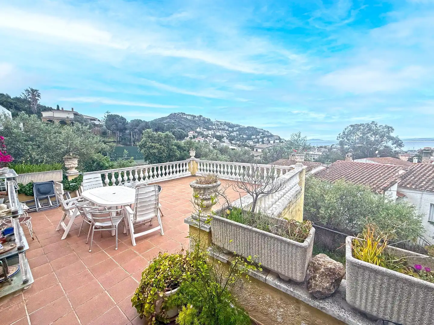 Terrassa de Casa o xalet en venda en Roses amb Aire condicionat, Calefacció i Jardí privat