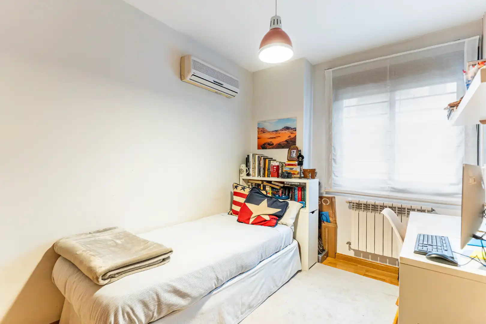 Habitación de Piso en venta en Las Rozas de Madrid con Aire acondicionado, Calefacción y Jardín privado