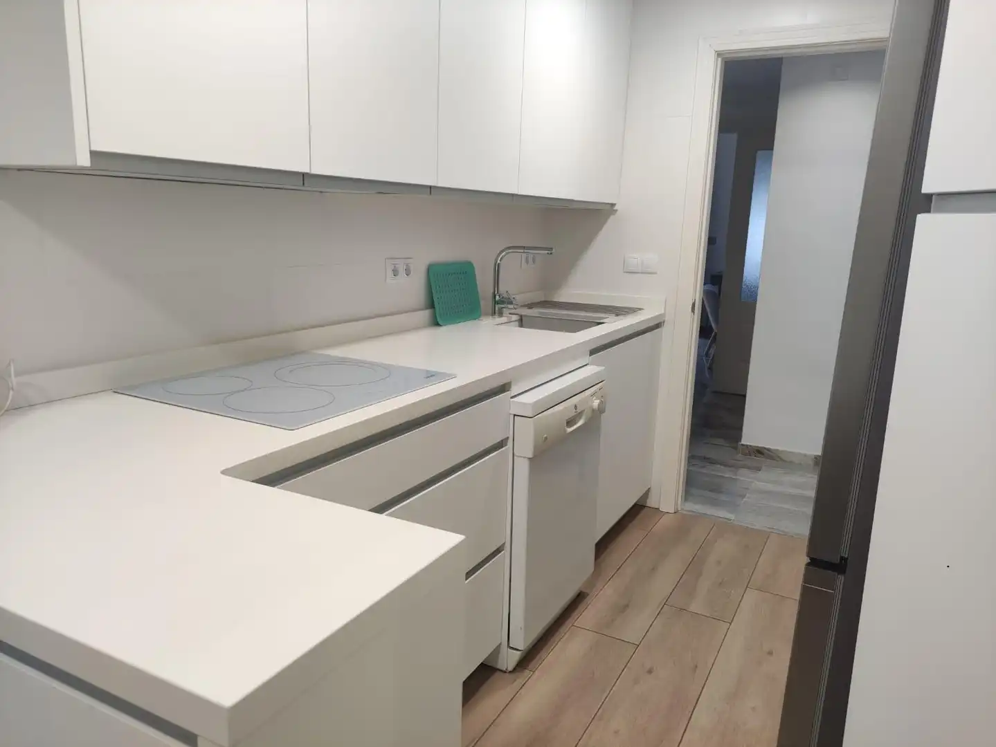 Kitchen of Flat for rent in Sevilla  with Air Conditioner, Heating and Terrace