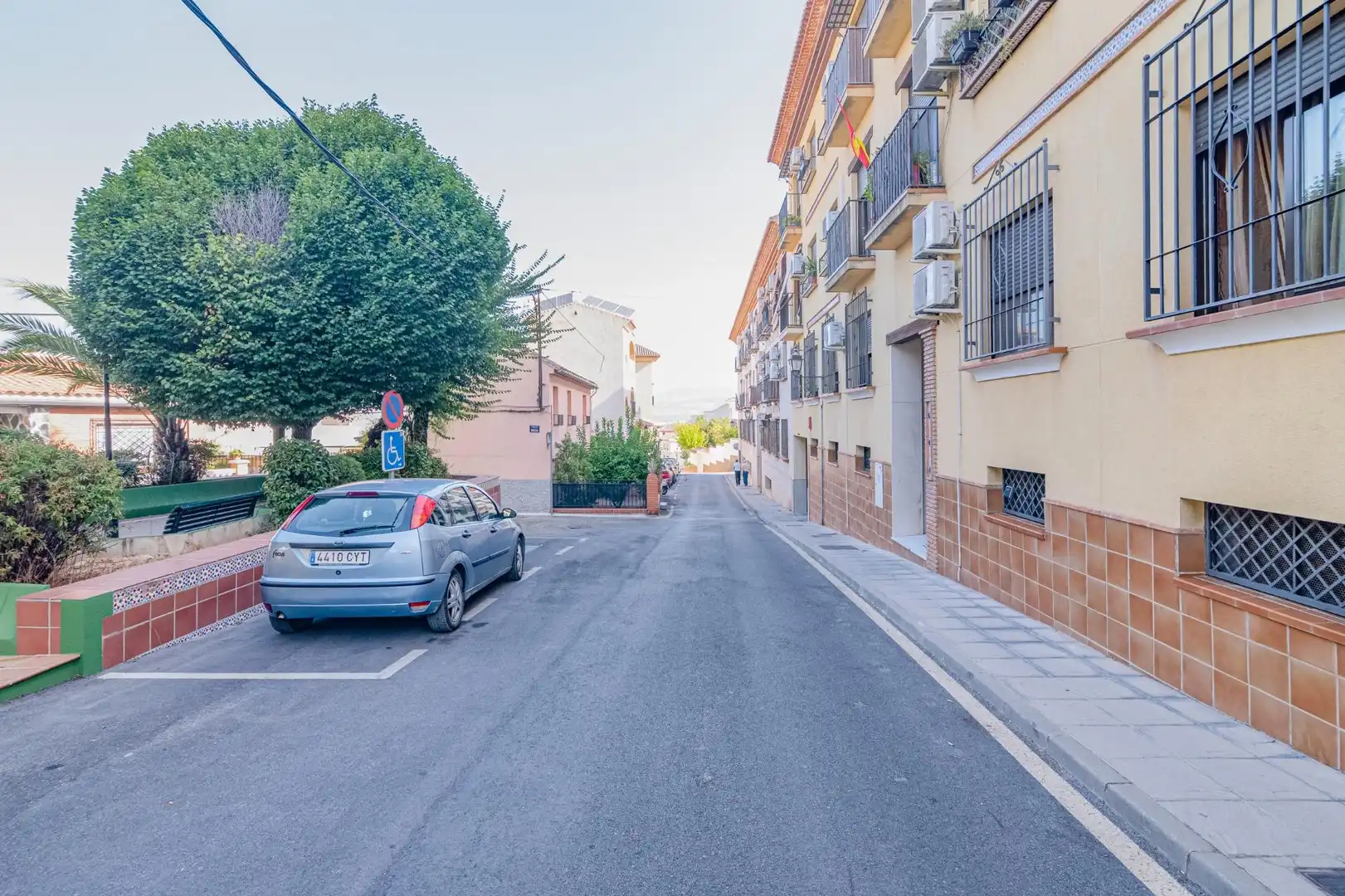 Vista exterior de Planta baja en venta en La Zubia con Aire acondicionado y Calefacción