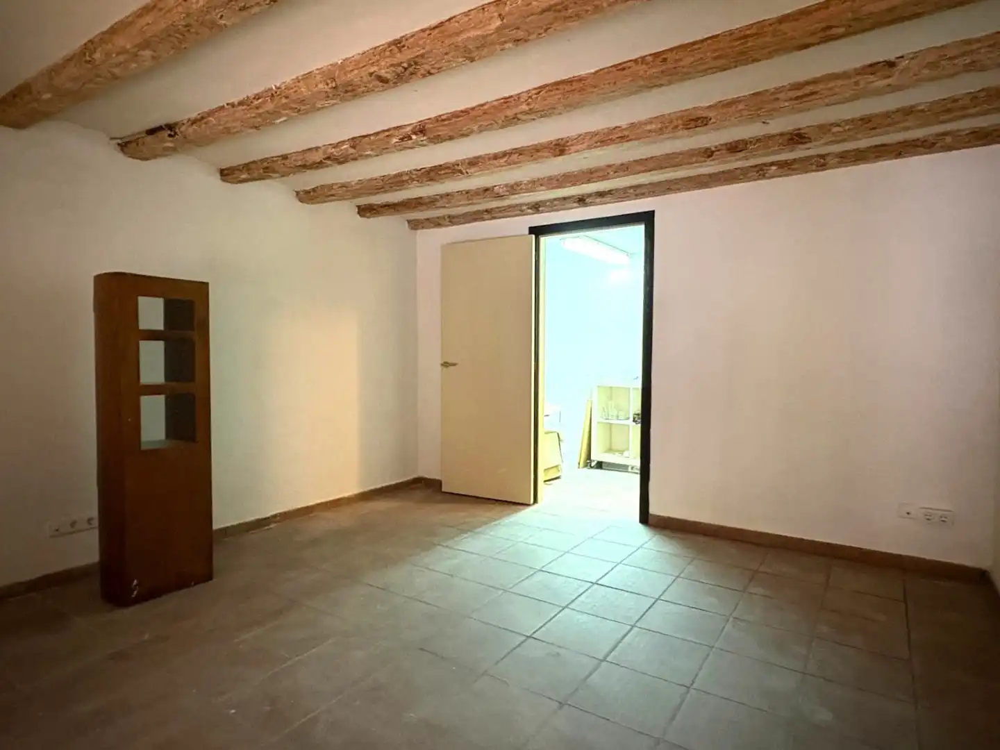 Local en venda en Vilanova i la Geltrú amb Aire condicionat i Parquet