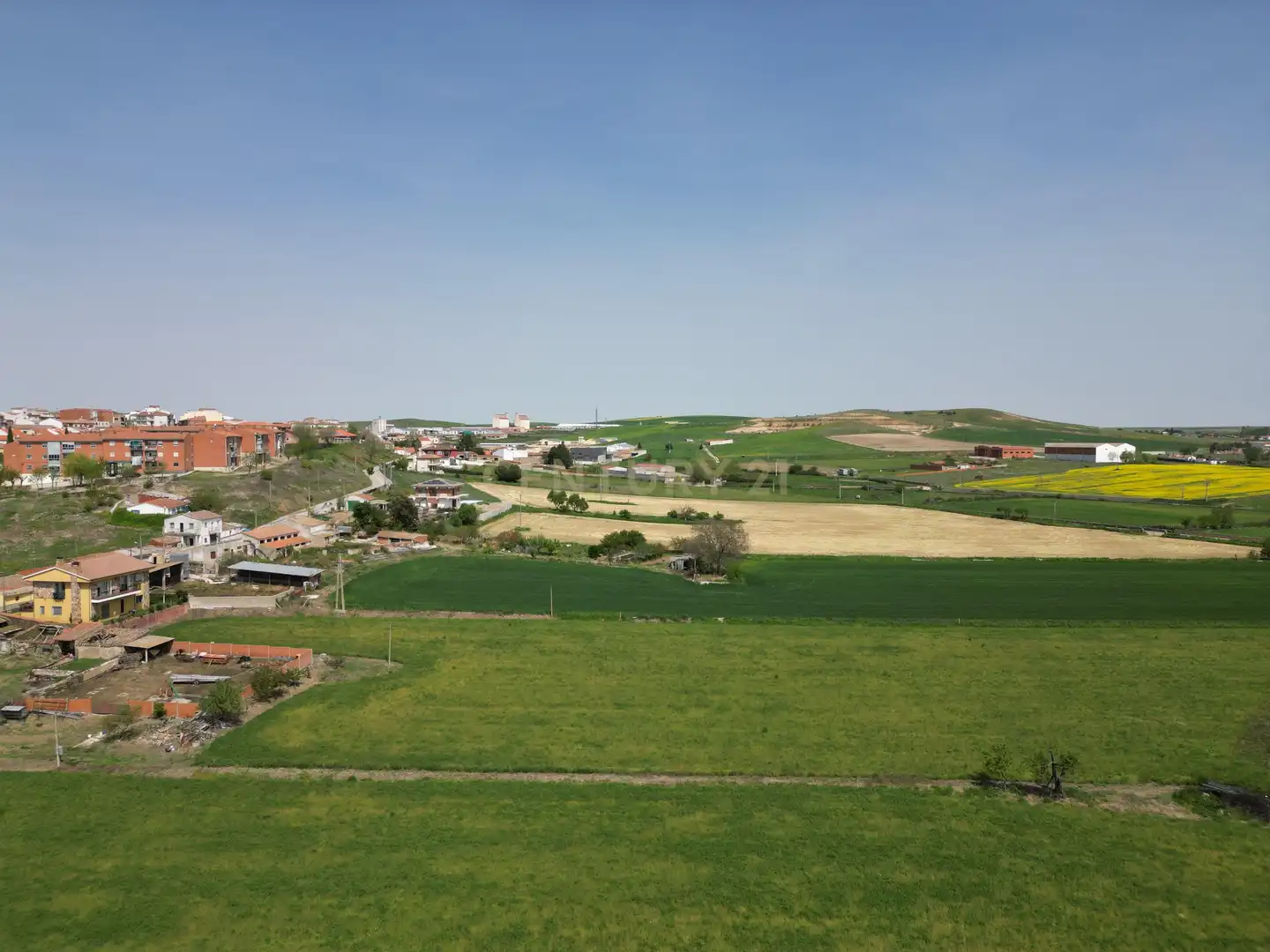 Edificio en venta en Alba de Tormes con Alarma