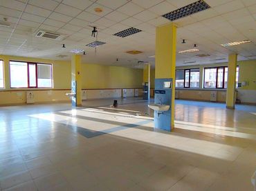 Local comercial en venda a Peñacastillo - Nueva Montaña